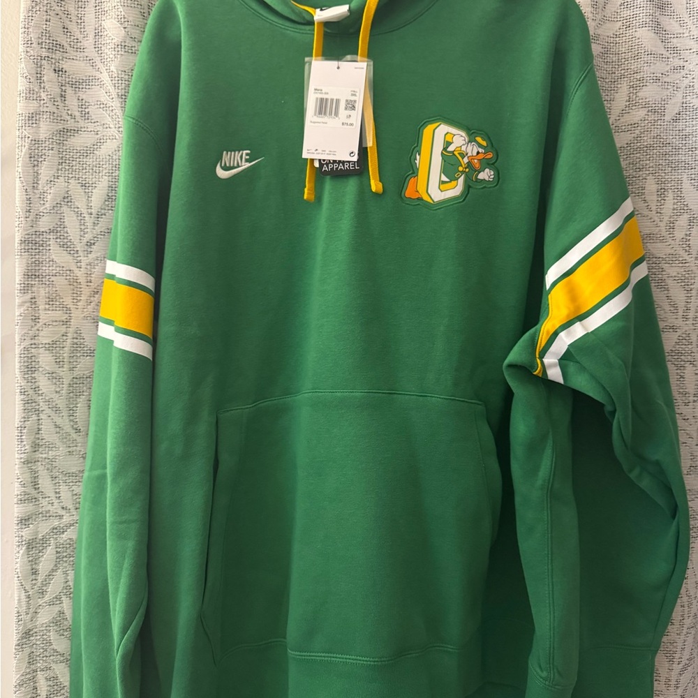 Nike Men's Green Hoodie with Yellow Drawstrings